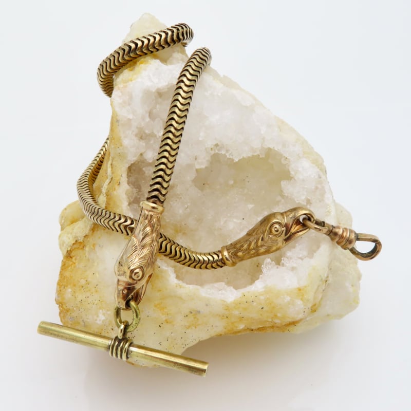 snake-watch-chain-editorial-blog