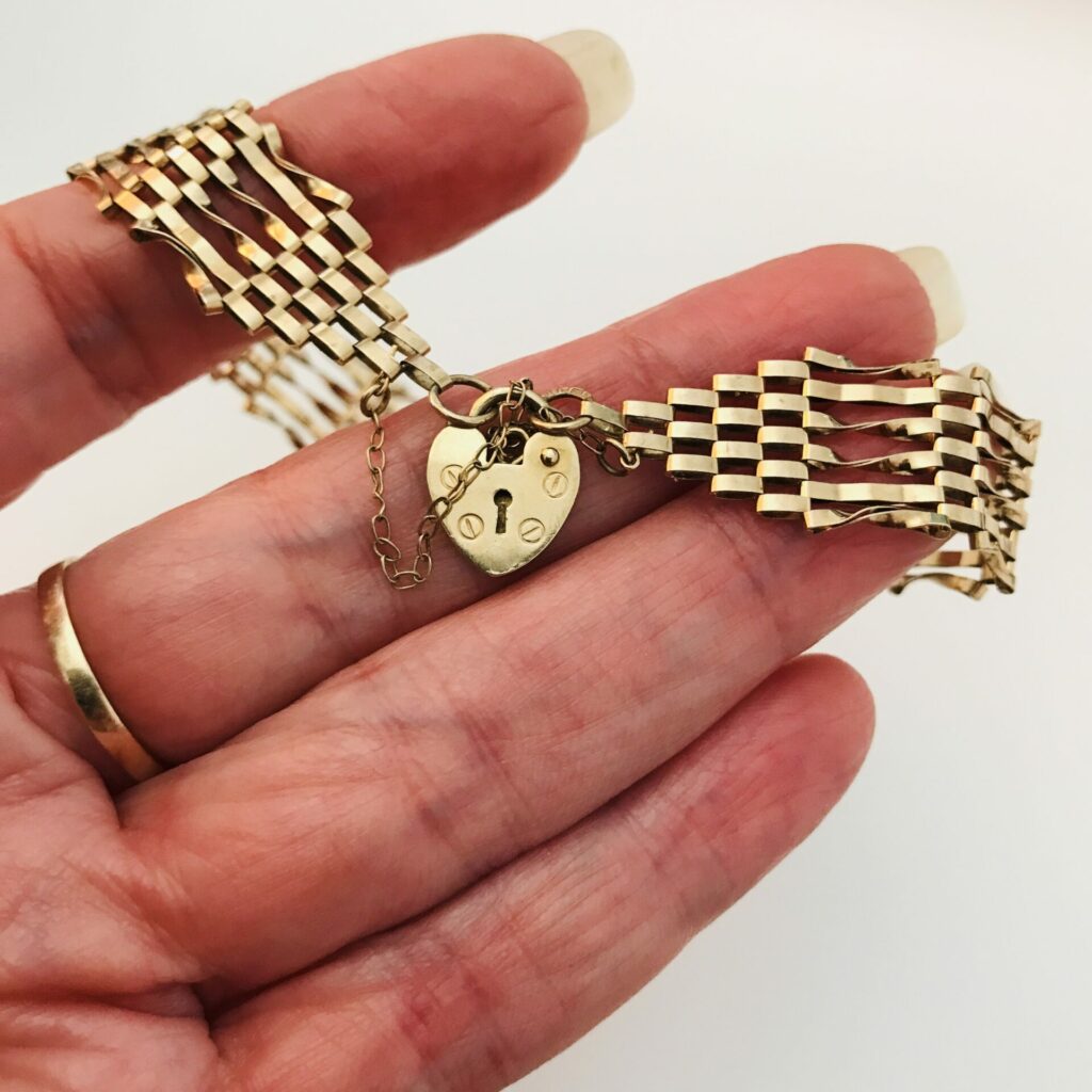 heart-padlock-bracelet-1