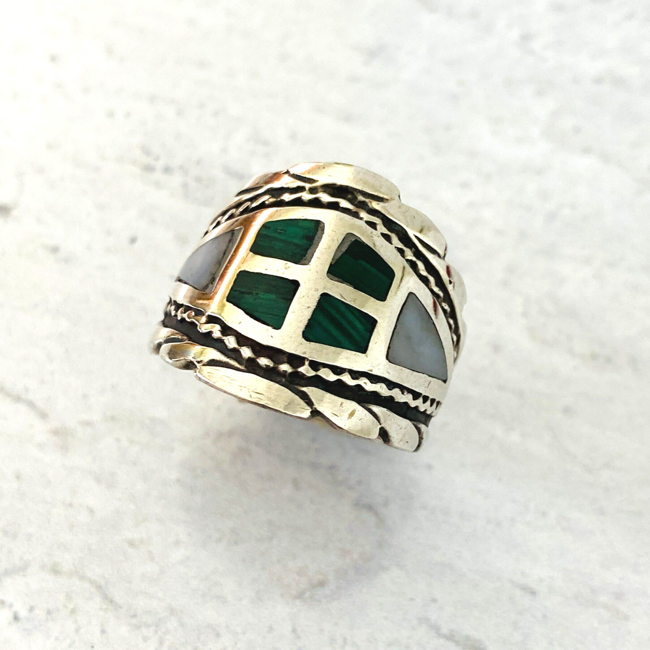Malachite and Mother of Pearl Inlay Silver Ring