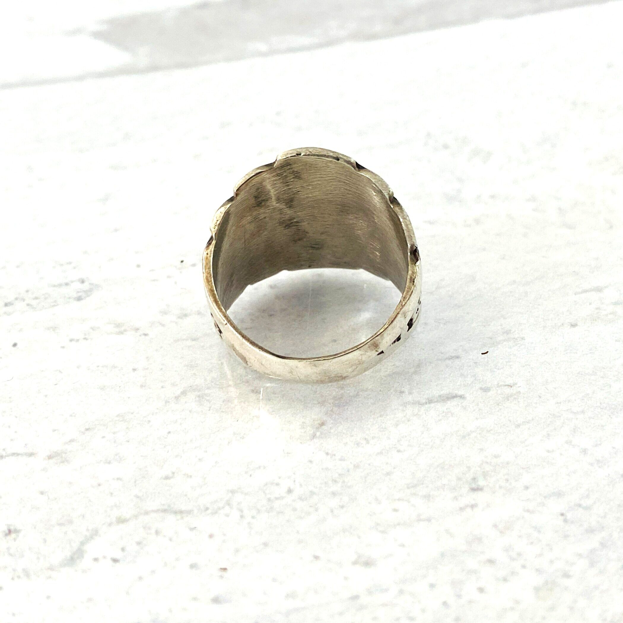 Malachite and Mother of Pearl Inlay Silver Ring