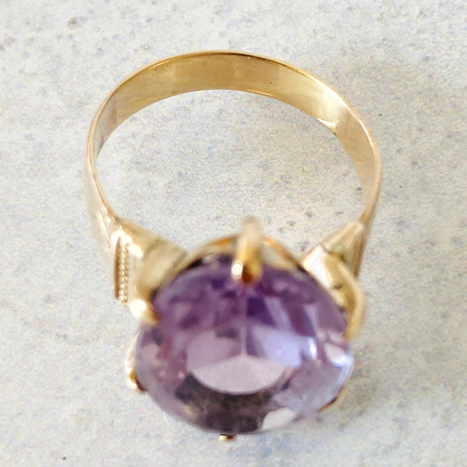 10k-gold-rose-de-france-amethyst-ring-17