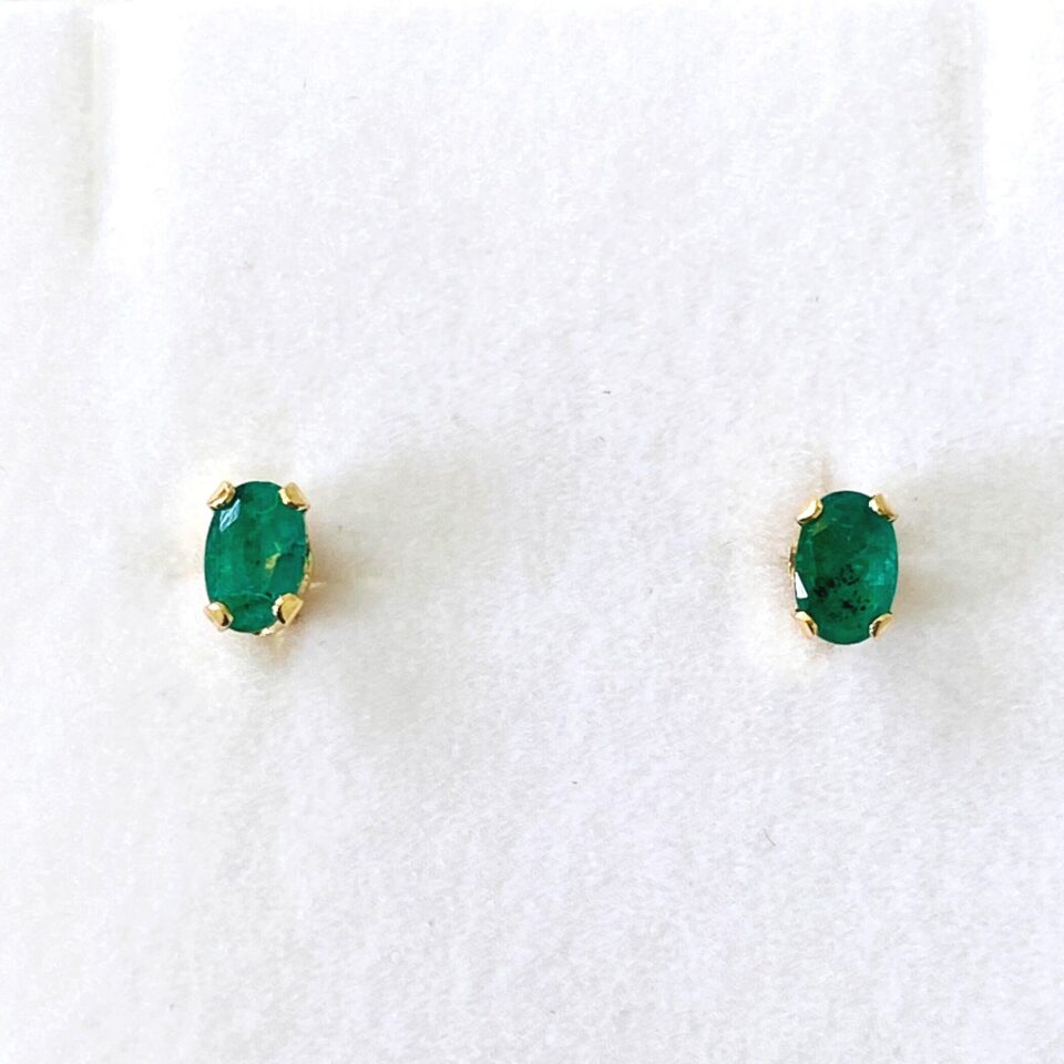 Oval Emerald 14k Gold Stud Earrings