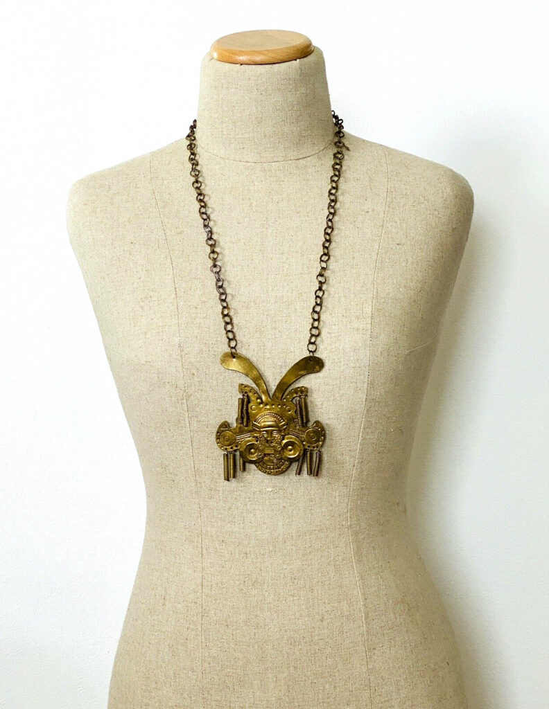 Colombia Calima Yotoco Necklace