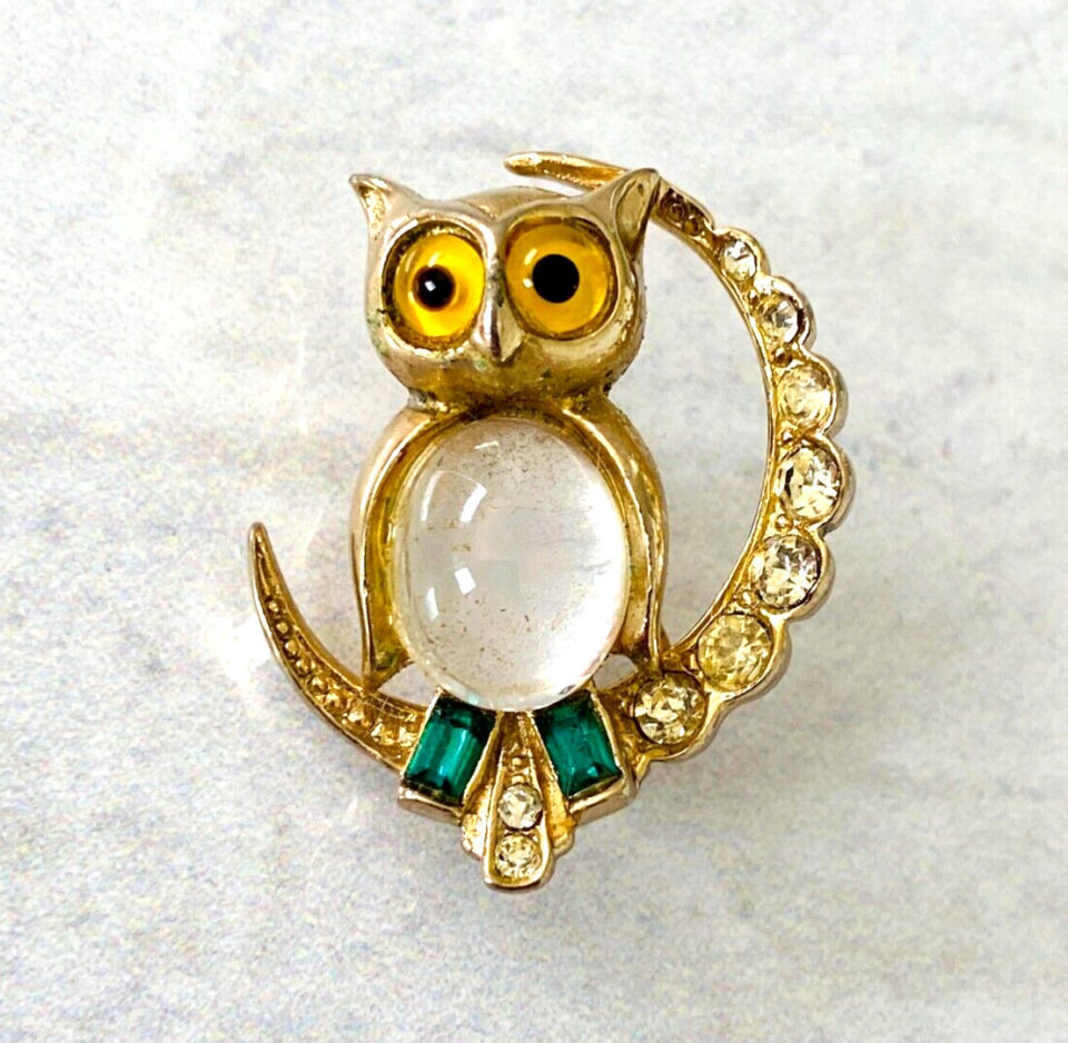 Vintage Jelly Belly Owl on Crescent Moon Pin Brooch Likely Coro Big Eyes Cute