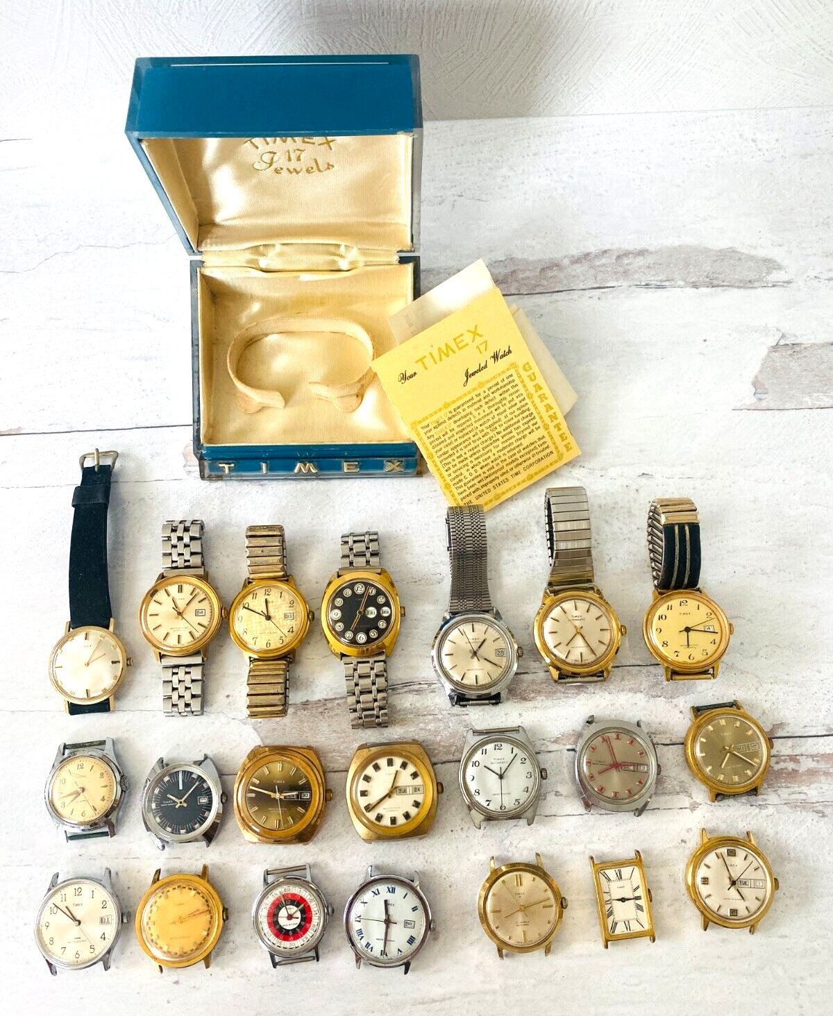 Vintage Men's Timex Watch Lot 21 pcs 6 Auto 15 Manuals + Gift Box Repair Restore