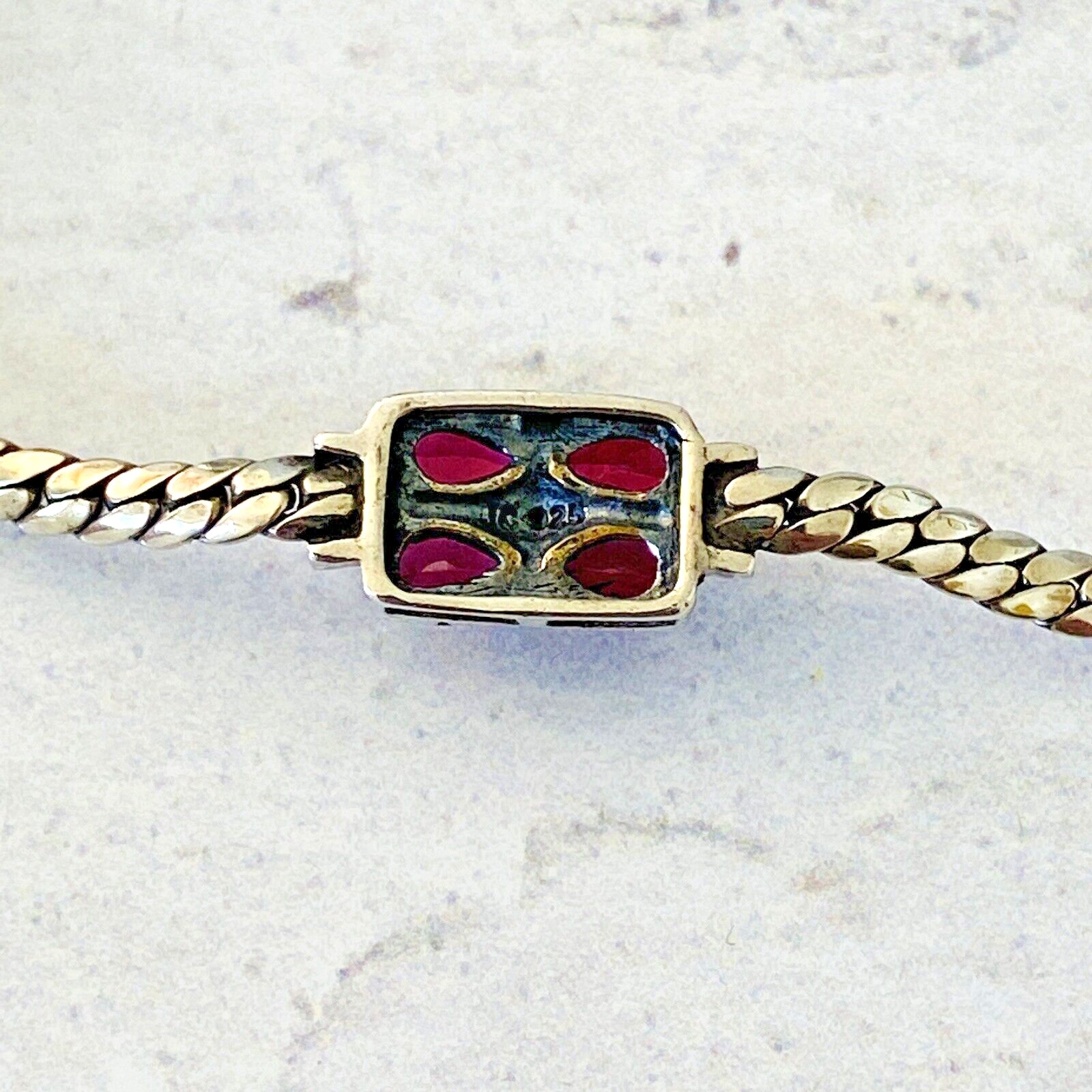 57-227.jpg 57 227