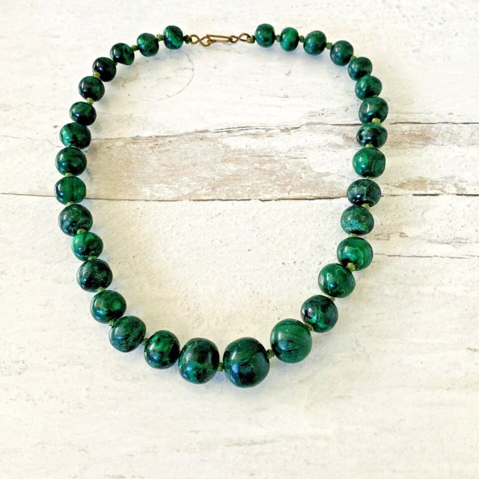 Malachite Graduated Round Beads Necklace