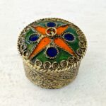 Stamped Metal Enamel White Brass Pill Box Pendant Trinket Ring Round Silver Tone