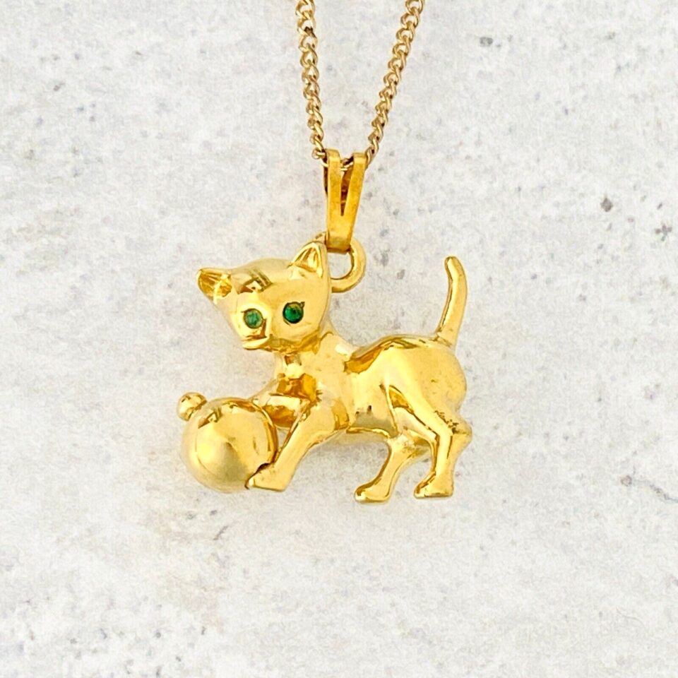 Monet Cat with Rolling Ball Pendant Necklace