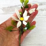 Patê De Verre White Flower Spray Brooc