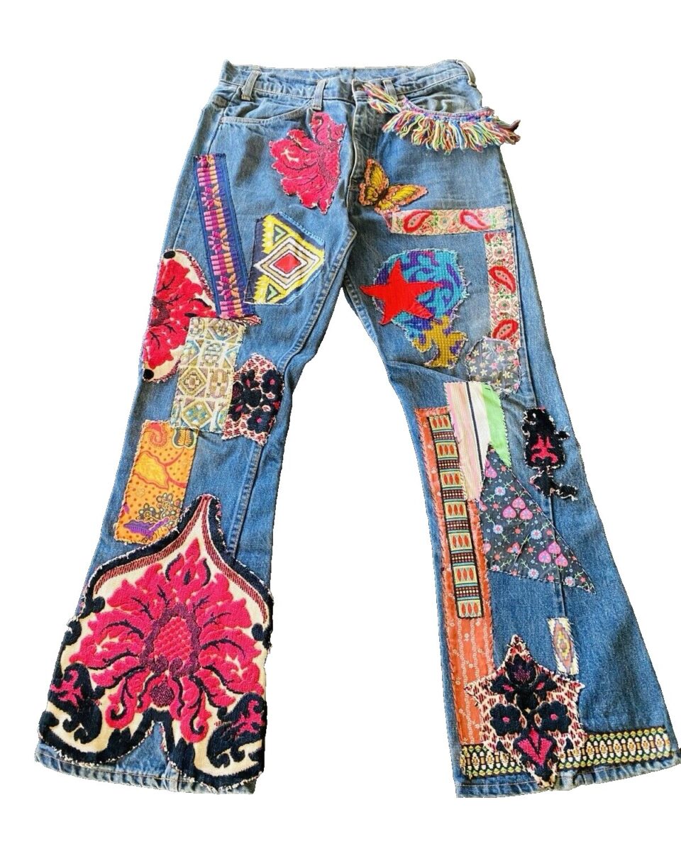 Vintage 1970s Levi's Jeans Embroidered Applique Pants