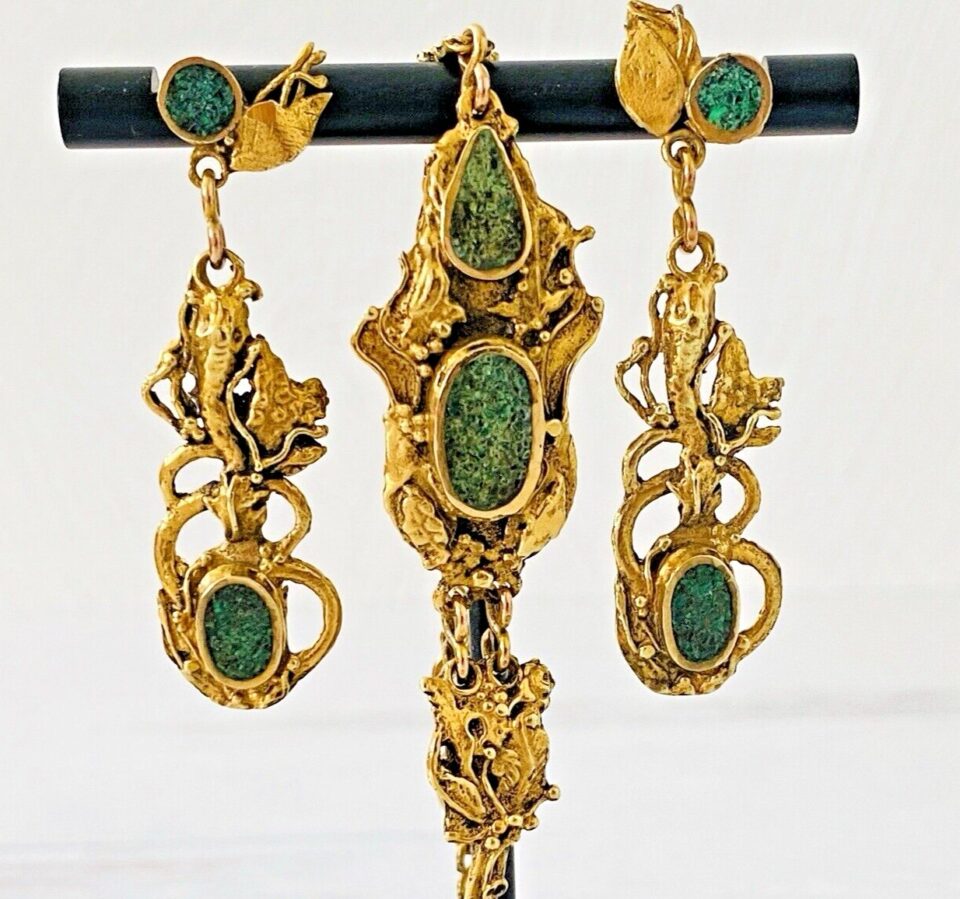 Modernist Bracelet Drop and Earrings Set Gold Tone Jade Inlay Gilded Bronze Abstract