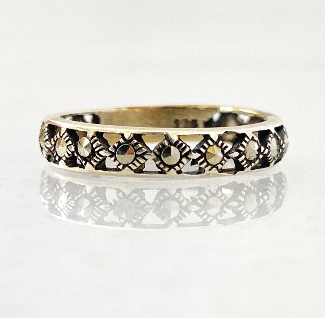 Vintage Sterling Silver Marcasite Infinity Band Ring Size 7.75