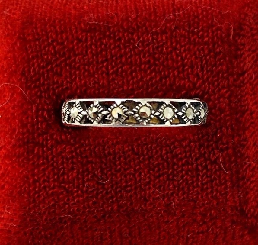Vintage Sterling Silver Marcasite Infinity Band Ring Size 7.75