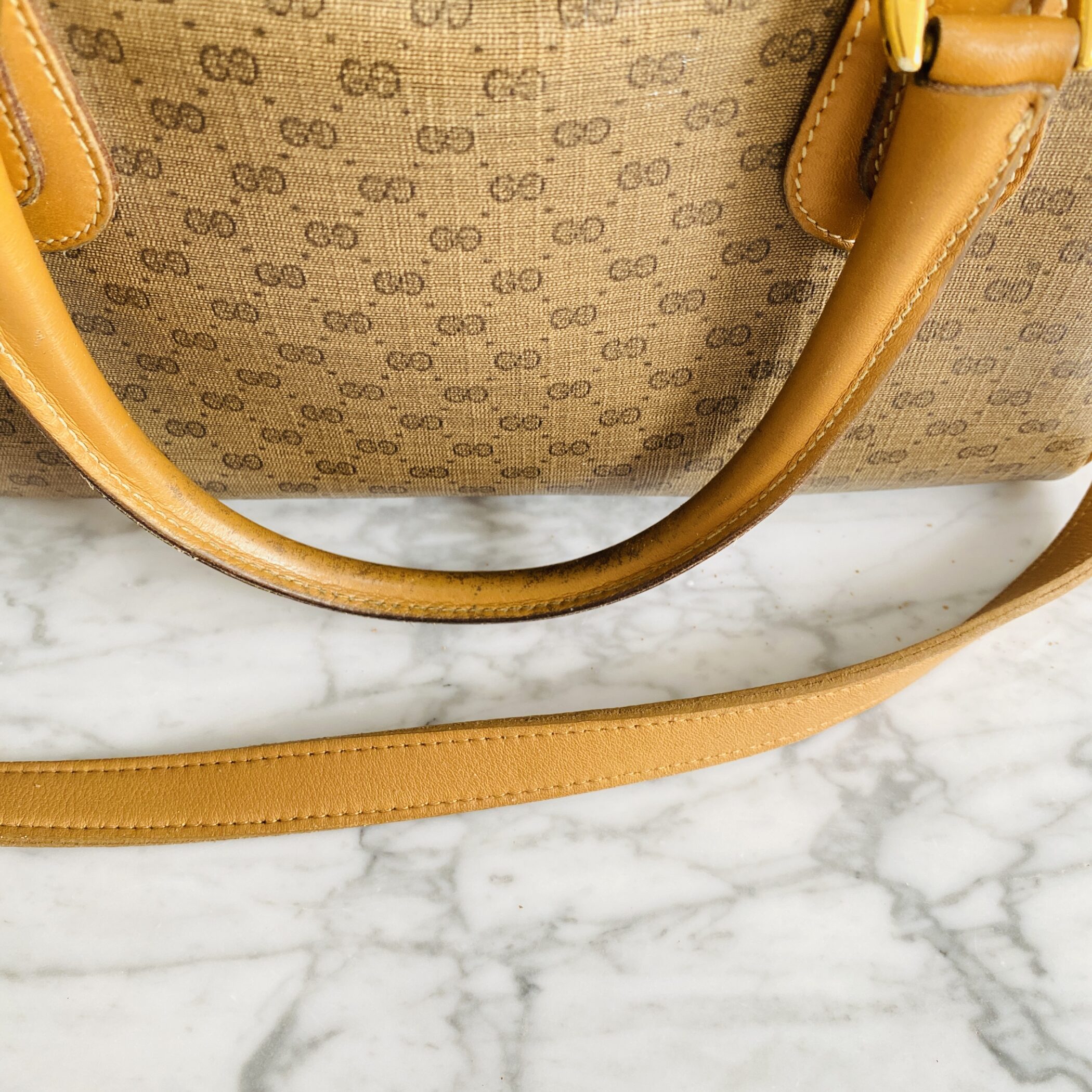 GUCCI GG Supreme Boston Bag
