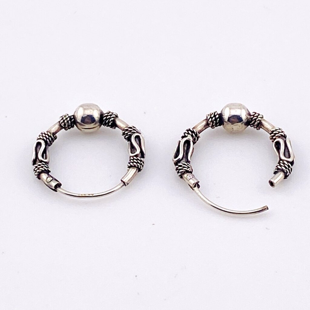 Petite Sterling Silver Tribal Hoop Earrings Thailand Fine Workmanship c 1990s