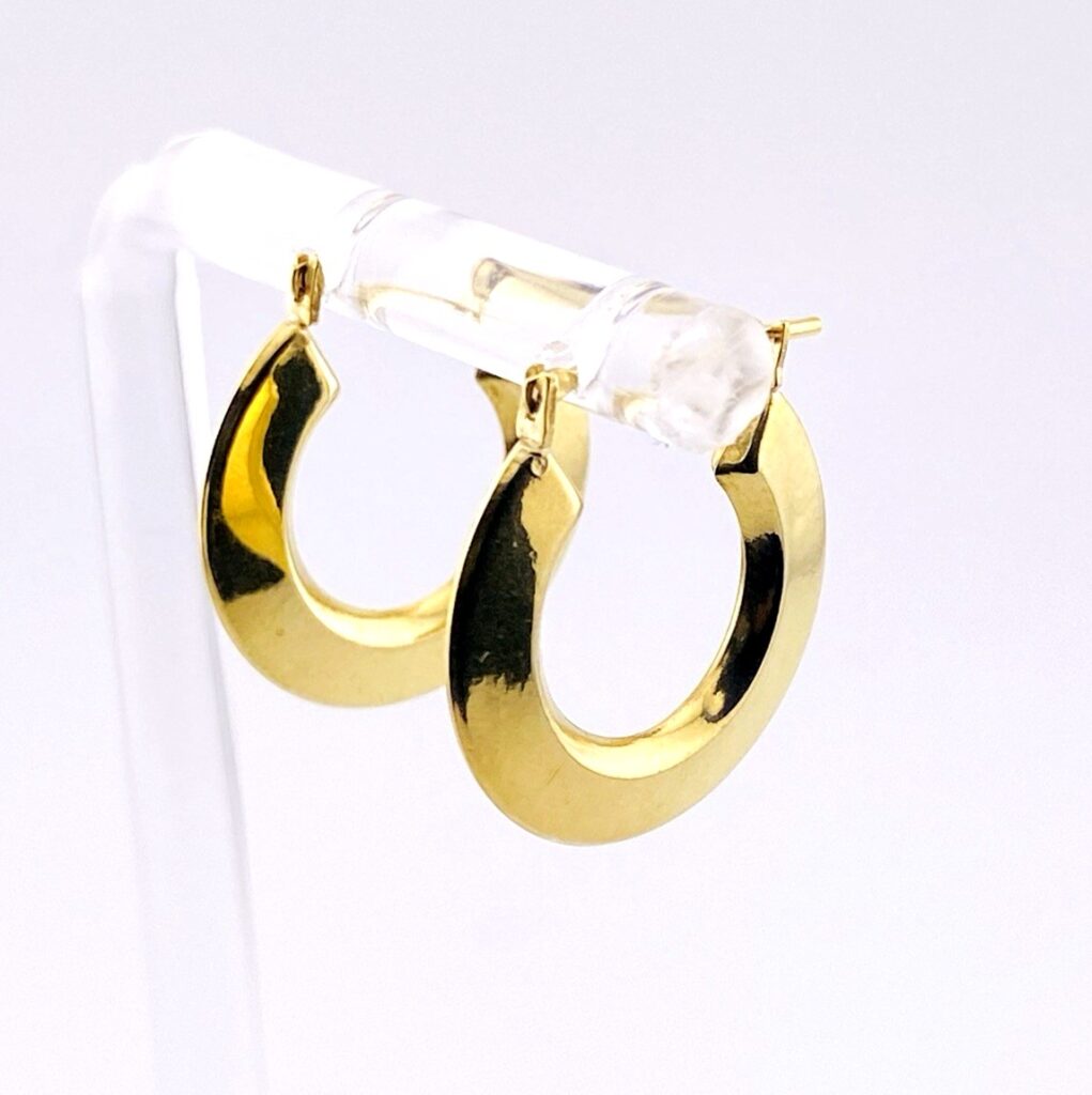18K Gold Low-Profile Hoop Earrings