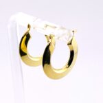 18K Gold Low-Profile Hoop Earrings