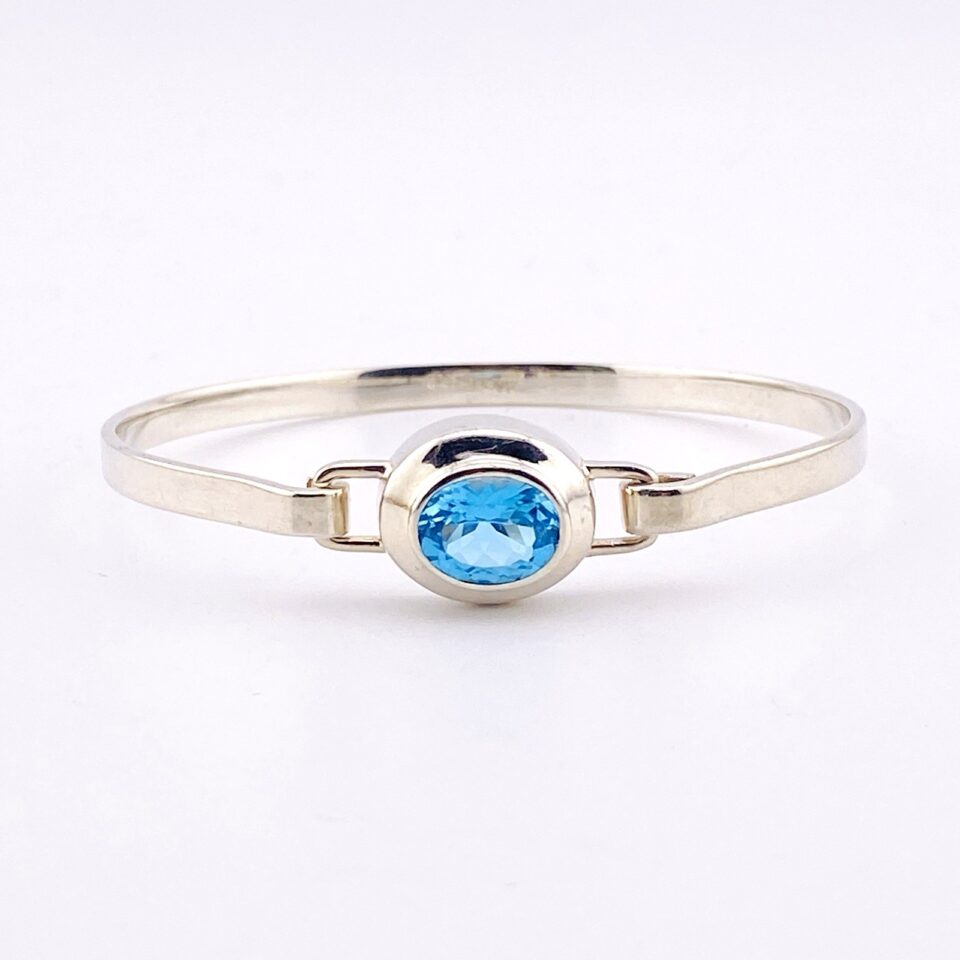 BOMA Sterling Silver Minimalist Cuff Bracelet with Blue Topaz – 6.5 Inches