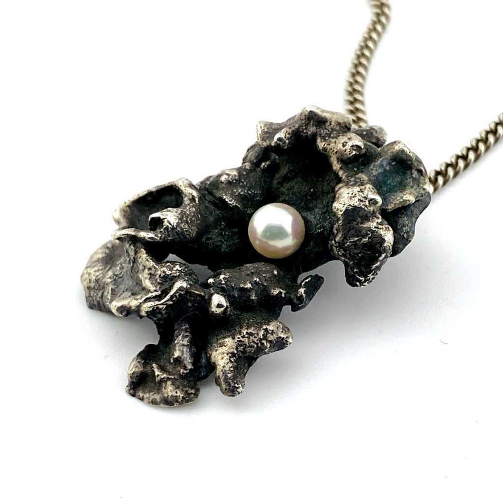 Vintage Brutalist Modernist Sterling Silver Pearl Pendant Necklace