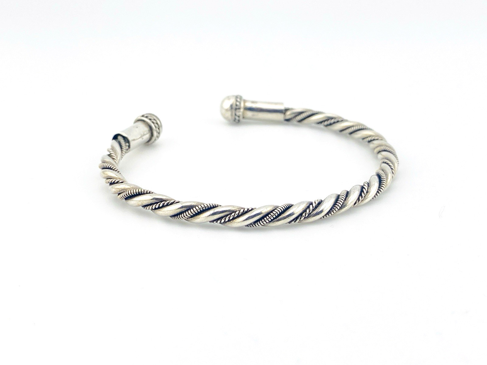 Vintage sterling silver twisted torque cuff bracelet with orb finials