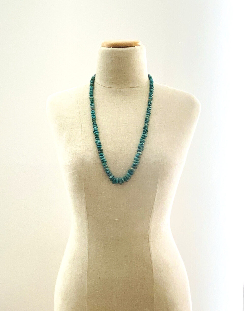Vintage graduated turquoise nugget necklace sterling silver toggle