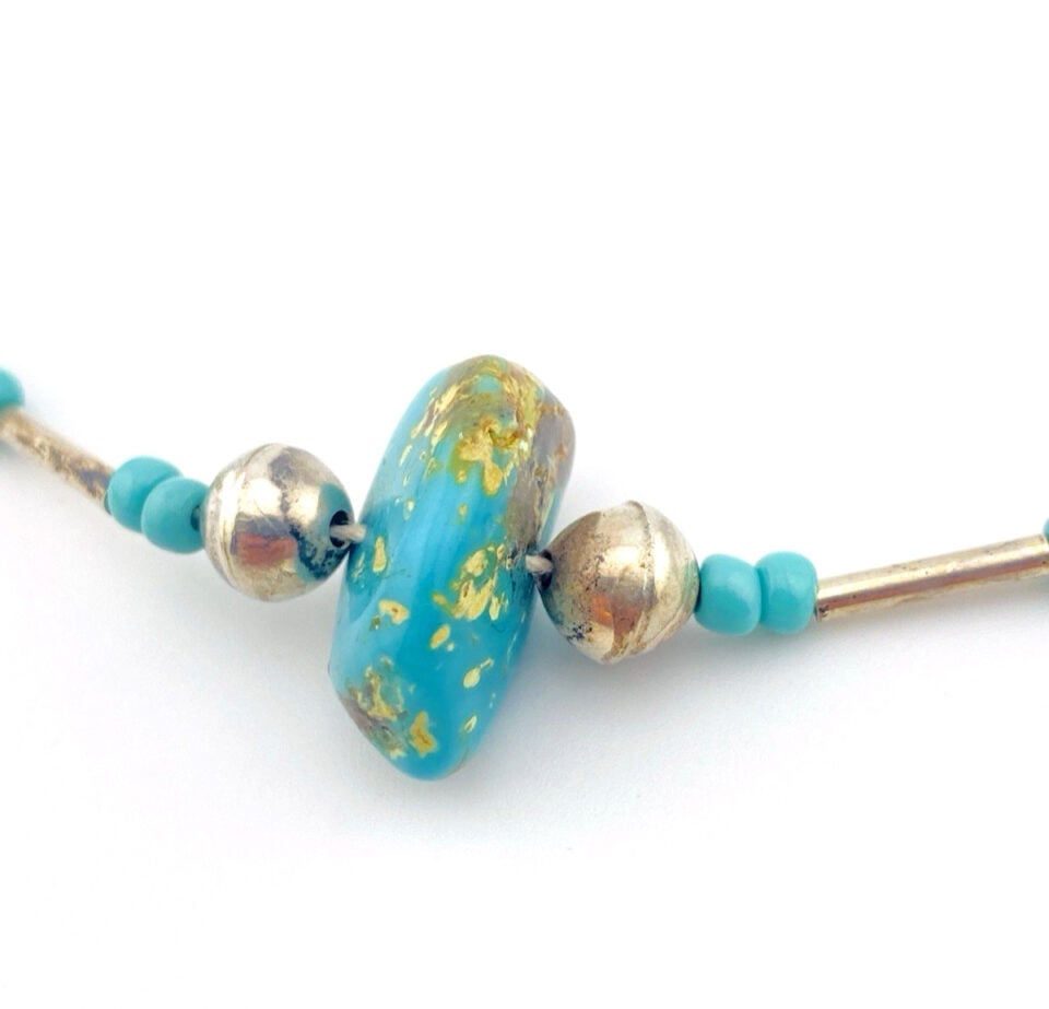 Vintage Turquoise Nugget Liquid Silver Choker Necklace