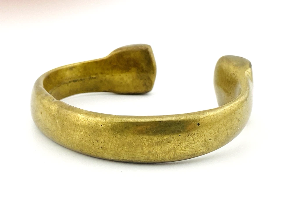 vintage brutalist brass cuff bracelet sculptural heavy modernist