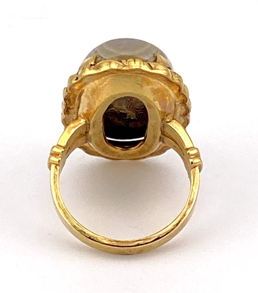 Vintage gold filled Crazy Lace Agate ring with oval cabochon and earthy natural pattern