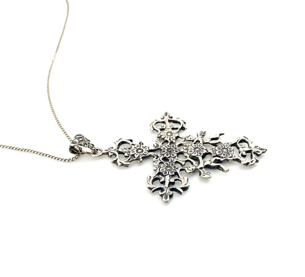 Guglielmo Cini Sterling Silver Putti Cross Pendant