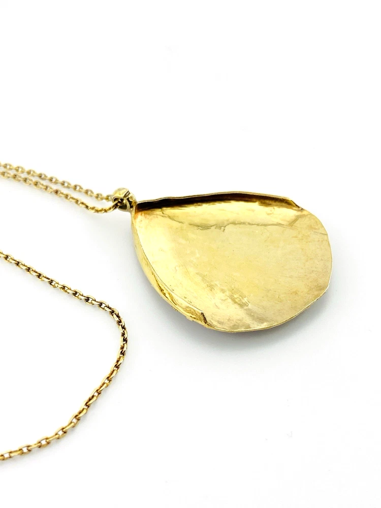 Indian guilloche enamel lac teardrop necklace in vermeil silver with blush pink and cobalt blue enamel