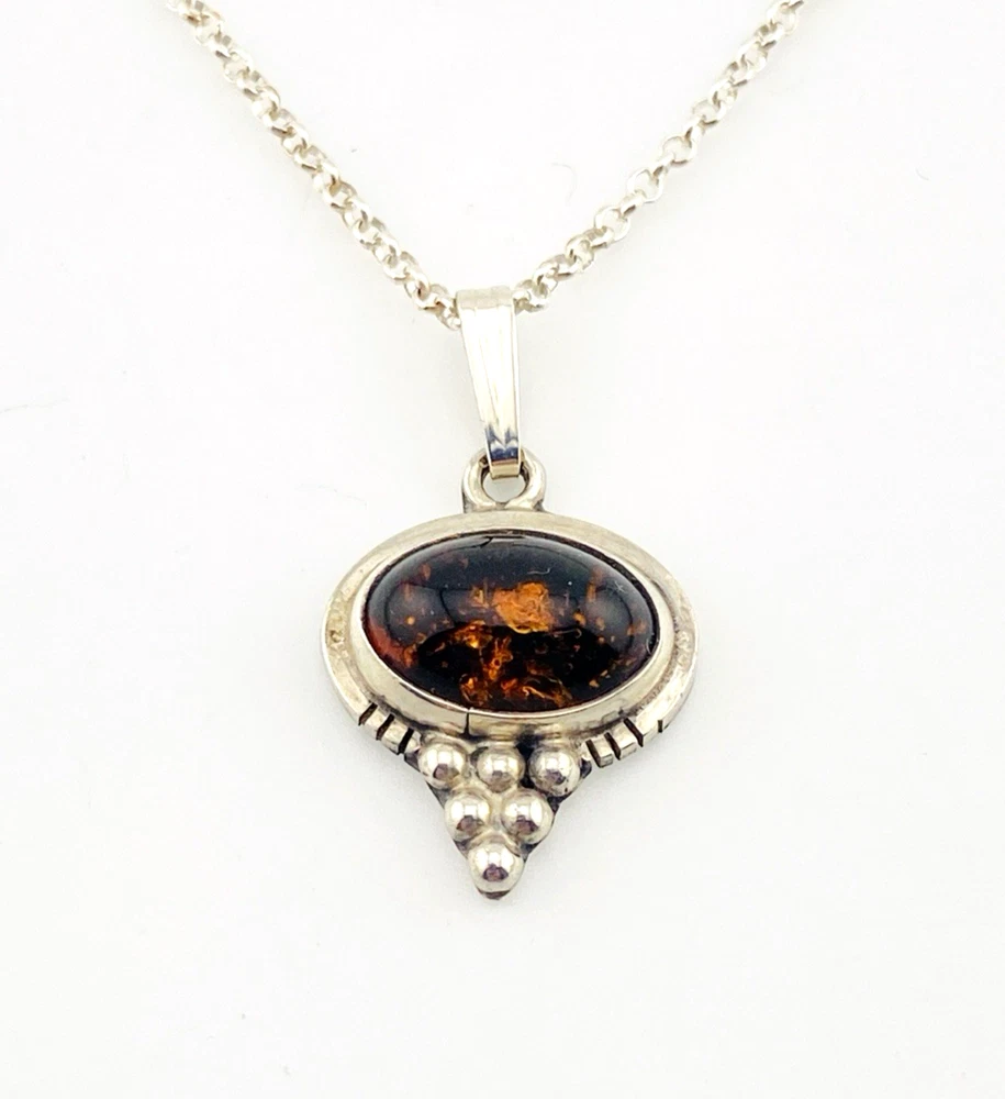 Sterling Silver Amber Cabochon Necklace ca 1990s