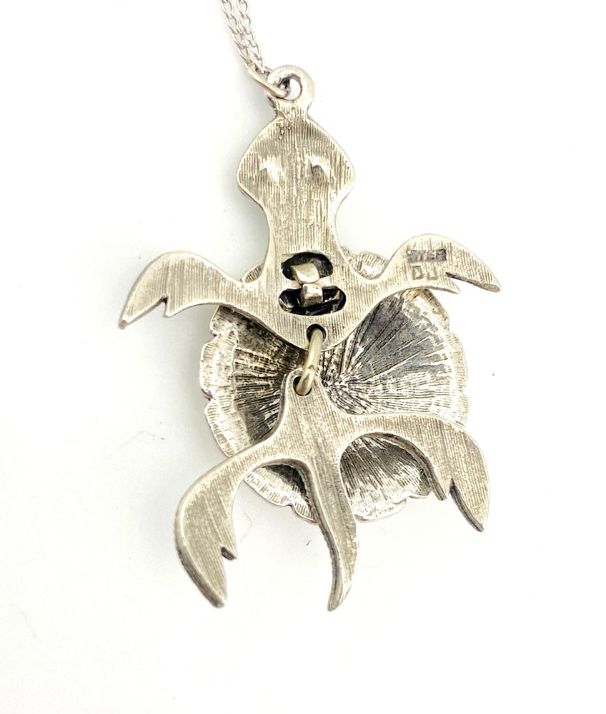 Vintage Sterling Silver Articulated Sea Turtle Necklace DJ