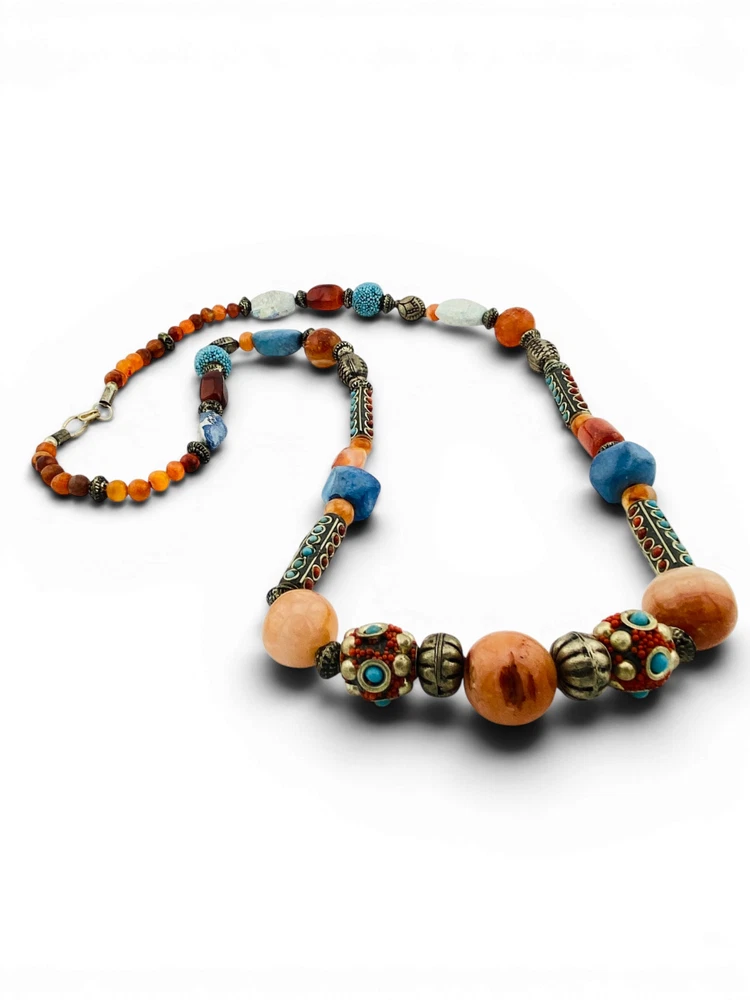 Vintage Himalayan Tibetan Necklace Agate Carnelian Artisan Beads
