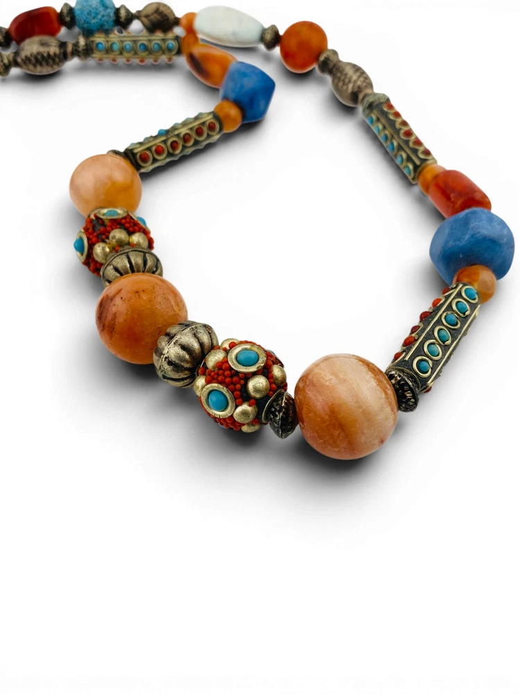 Vintage Himalayan Tibetan Necklace Agate Carnelian Artisan Beads