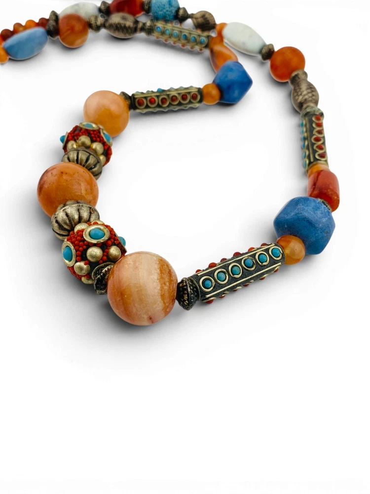 Vintage Himalayan Tibetan Necklace Agate Carnelian Artisan Beads