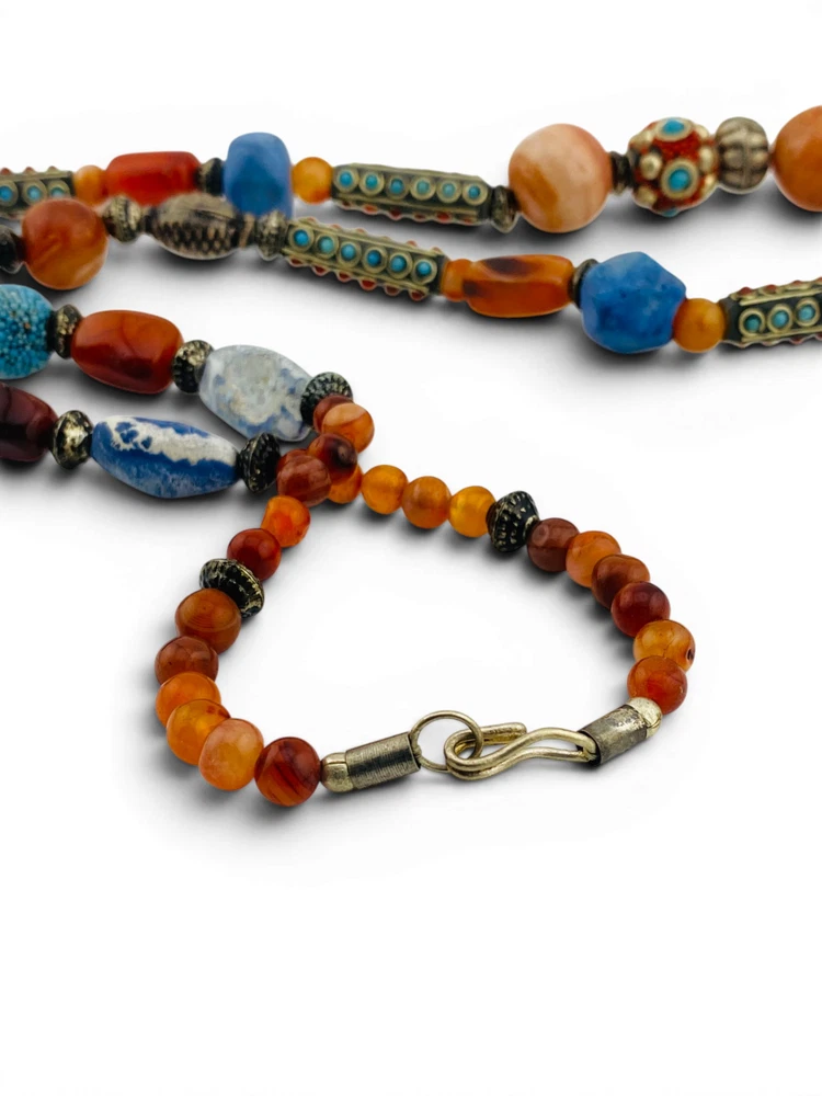 Vintage Himalayan Tibetan Necklace Agate Carnelian Artisan Beads