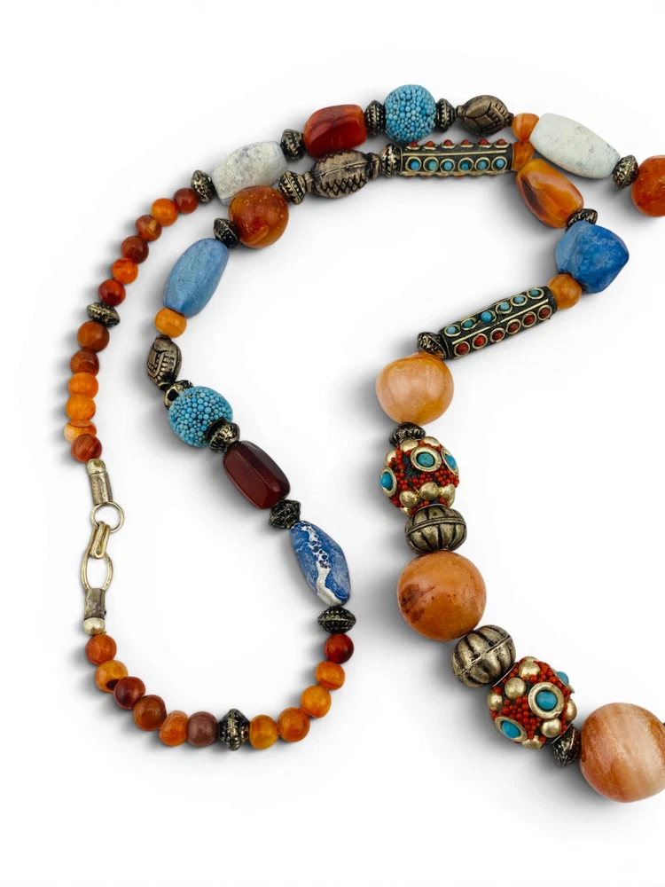 Vintage Himalayan Tibetan Necklace Agate Carnelian Artisan Beads