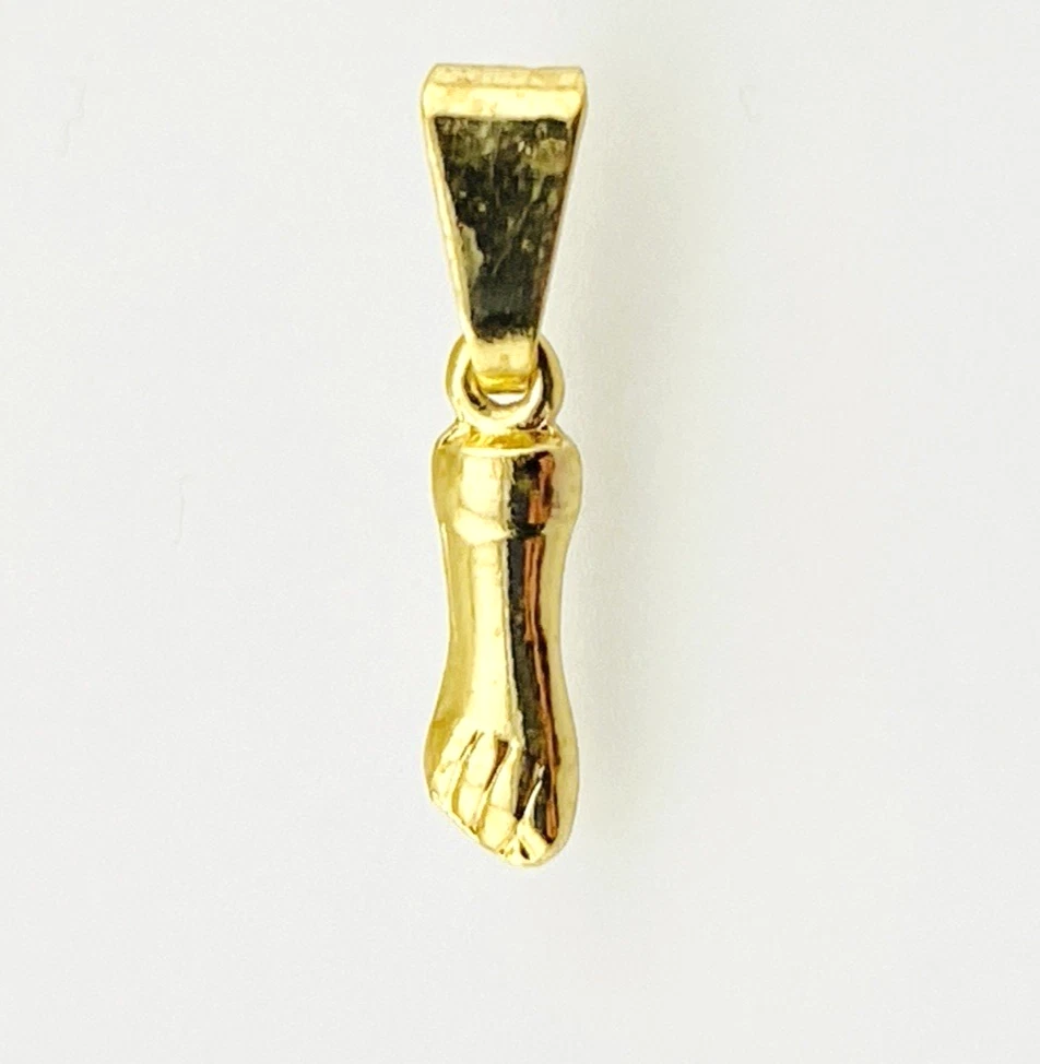 Small yellow gold-plated mano figa good luck pendant charm marked FERLON