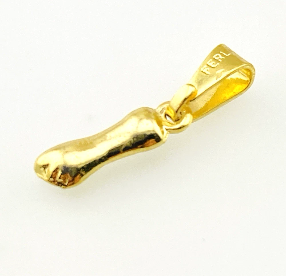Small yellow gold-plated mano figa good luck pendant charm marked FERLON