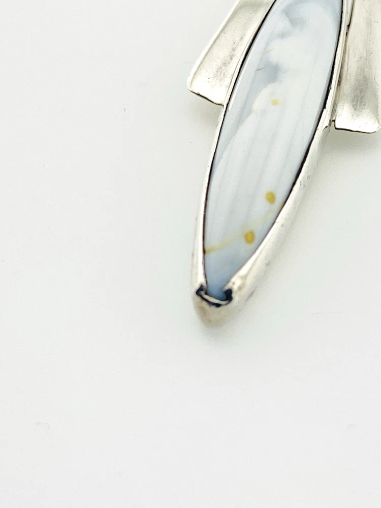 Vintage Modernist sterling silver arrowhead pendant necklace with marquise larimar, artist signed JR
