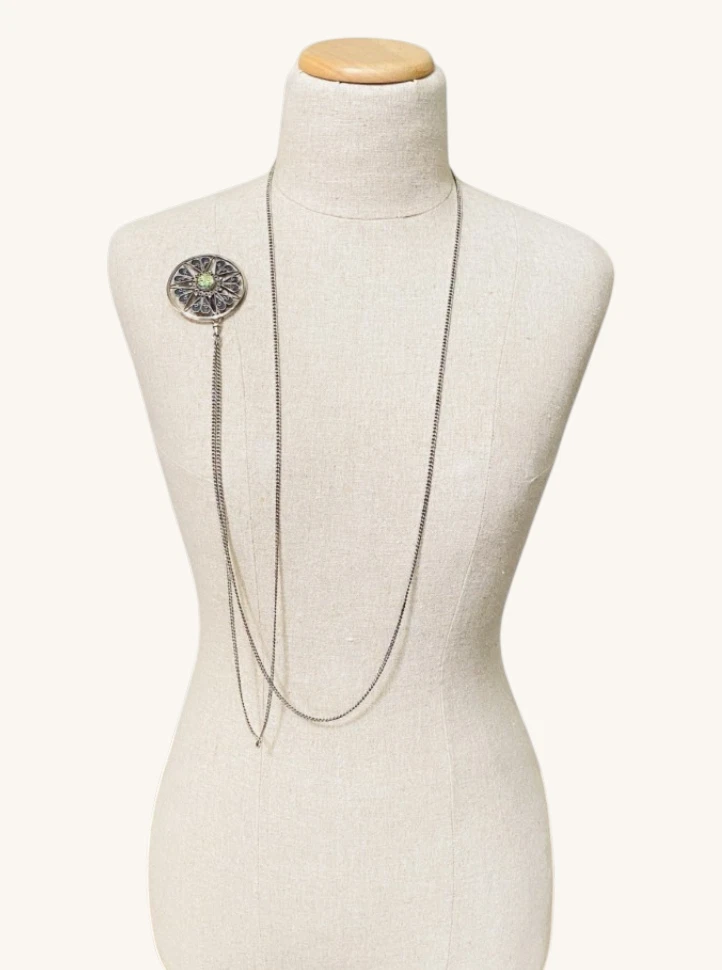 Vintage 63-inch sterling silver curb-link long guard chain with dog clip arranged in three graduated layers