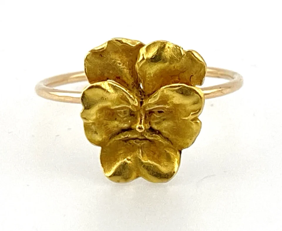 Art Nouveau 10K Gold Pansy-Face Conversion Ring