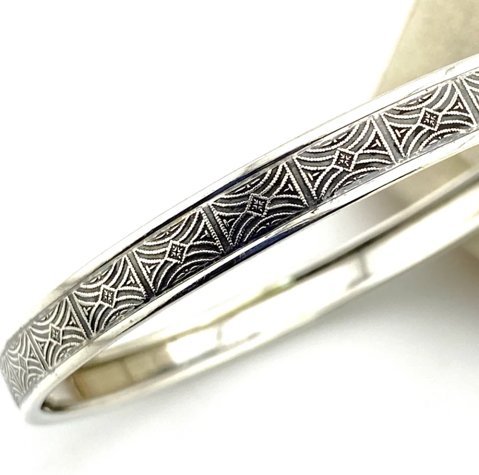 Beau Sterling Mid-Century Geometric Bangle