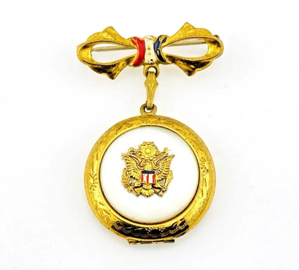 Vintage WWII Sweetheart Locket Brooch Pendant Eagle Mother of Pearl Bow Photos