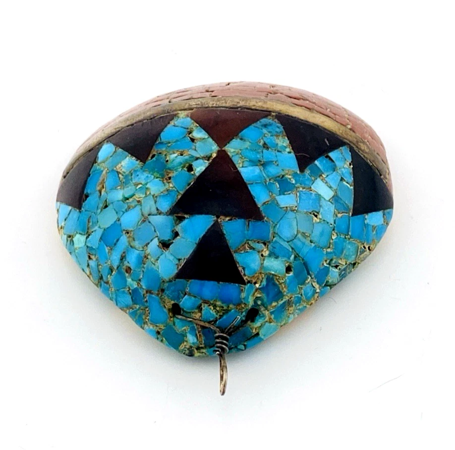 Vintage Santo Domingo Kewa Pueblo Style Shell Pendant with Turquoise, Jasper, and Pipestone mosaic inlay.