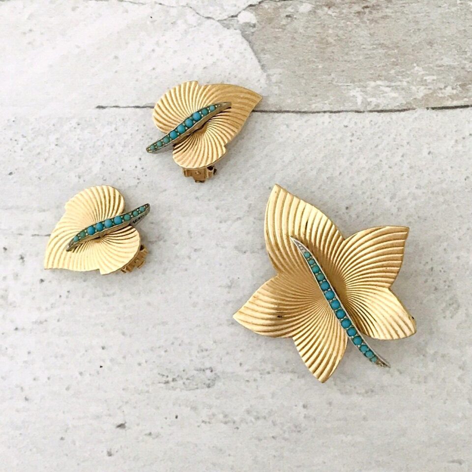 Vintage Boucher Op Art Brooch Earrings Set Gold Tone Turquoise Leaves Signed 50s