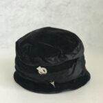 Penn Maid Art Deco Ladies Hat Black Velvet Cloche Origina TAG Rhinestone Hat Pin