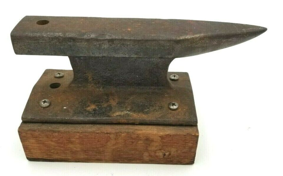 Vintage Small Iron Anvil Jewelry Blacksmith 8" from RR Rail 5 Lbs