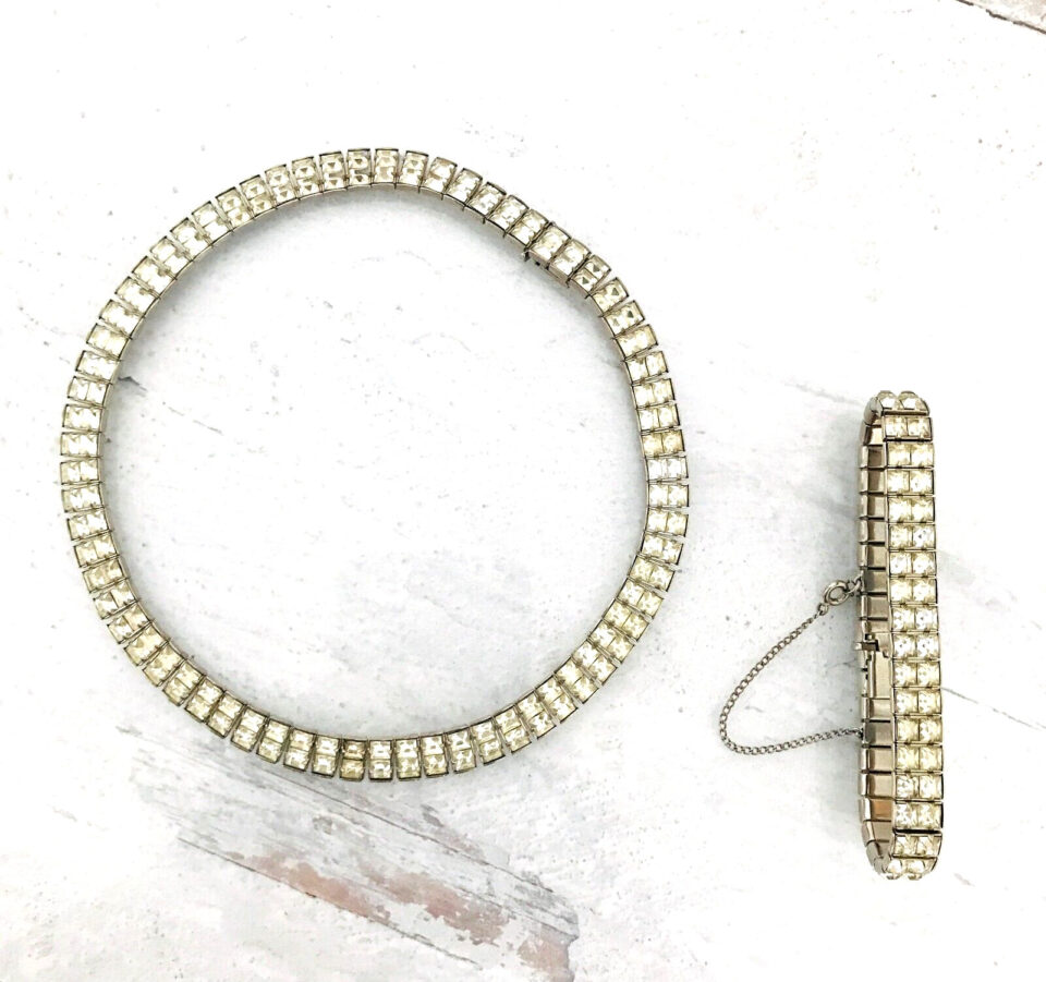 VTG Pillow Cut Rhinestone Collar Necklace Bracelet Set Rhodium Plated Bright